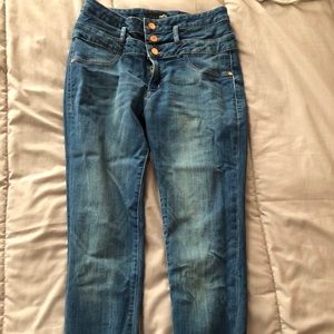 High waist skinny jeans. Medium wash size 10